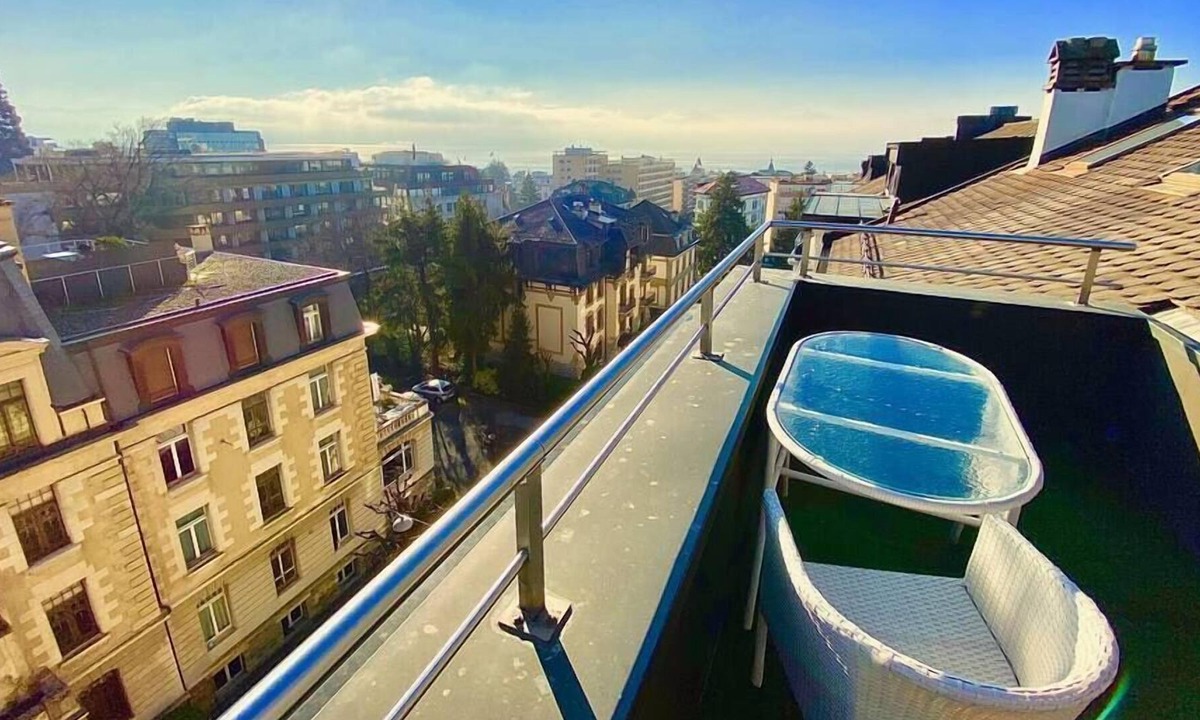 Lausanne Apartment | 128 * Penthouse between lake, Ouchy and city center