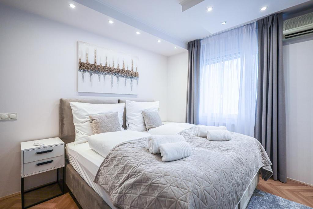 Leopoldstadt Apartment | 3 BDR - Apartment Serenity, right near Vienna's Old City