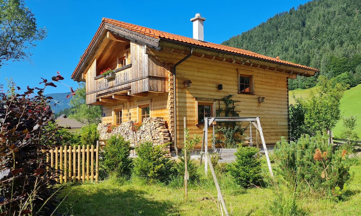 Gosau House | A beautiful, rustic cabin in the Gosau Valley.