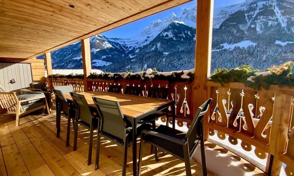 Champery Apartment | * A security deposit request will be sent to you by email prior to your arrival date.Payment of thi