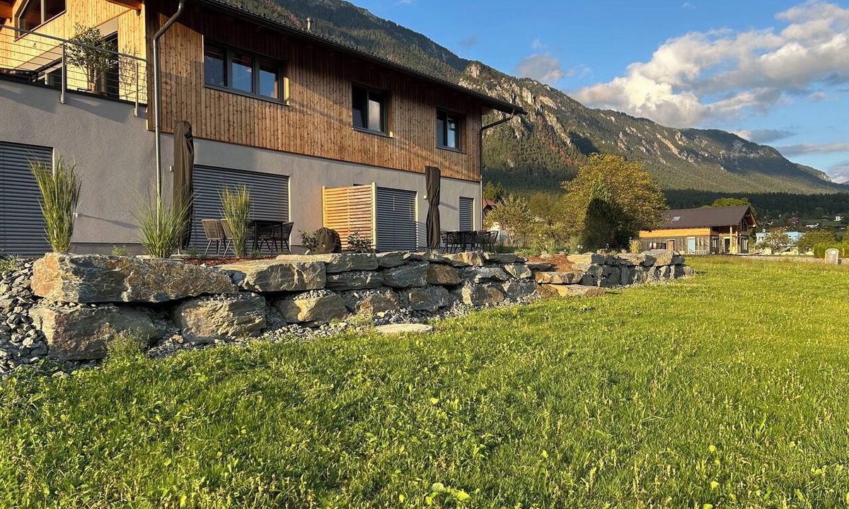 Presseggen Apartment | About Stella – Modern "Dobratsch" Vacation Rental on Lake Pressegger See & Nassfeld