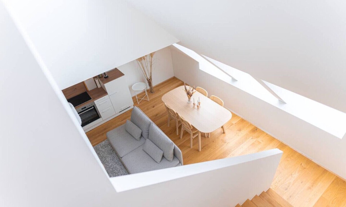 Rudolfsheim-Funfhaus Apartment | Air-conditioned penthouse