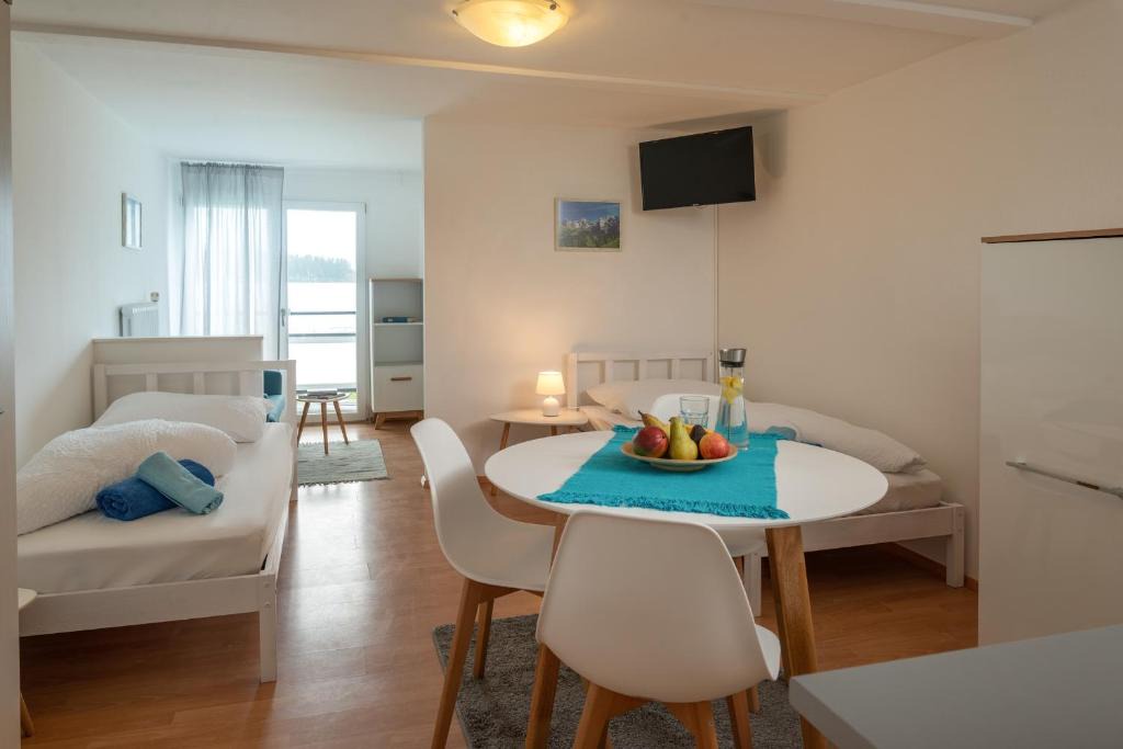 Maishofen Apartment | Alpine Hostel B3
