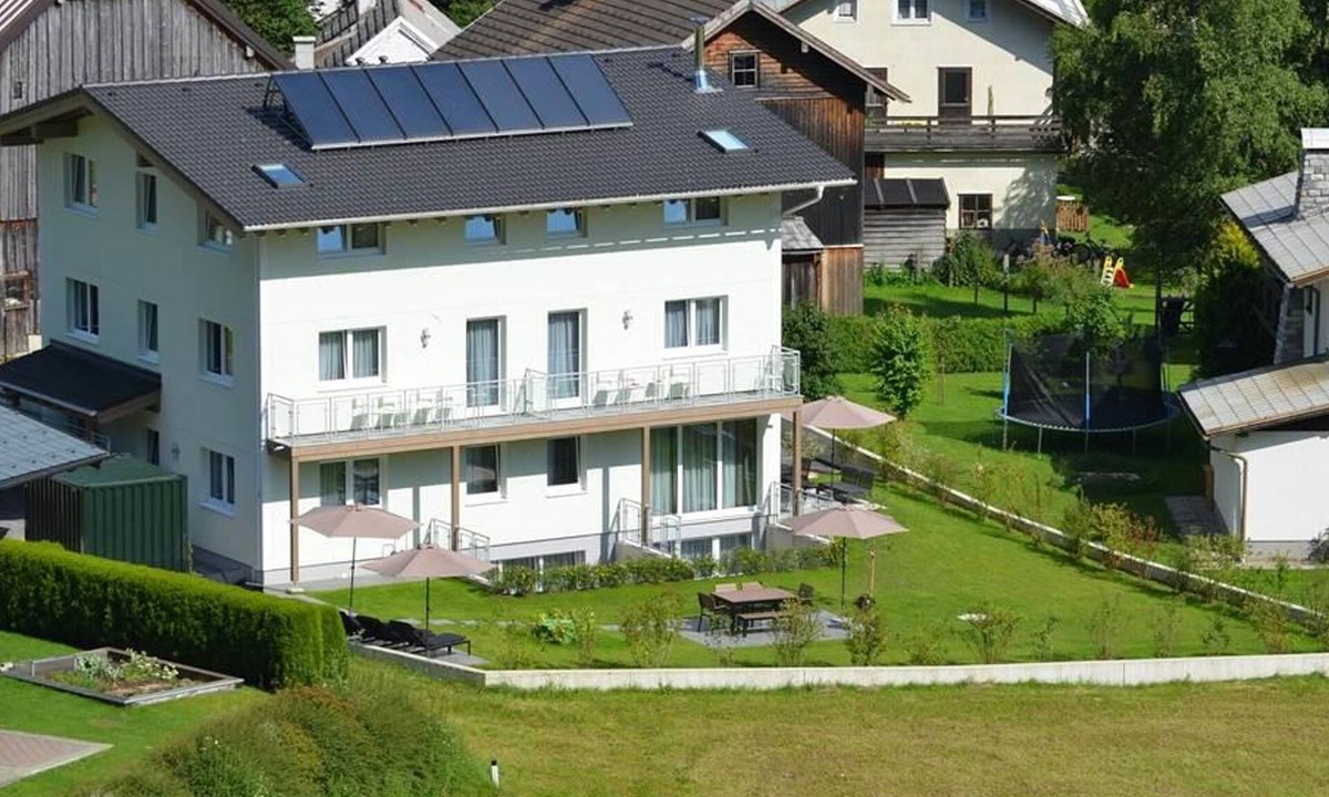 Russbach am Pass Gschuett Apartment | Apartment 5 people 1. North floor - Apartment house Van der Leij