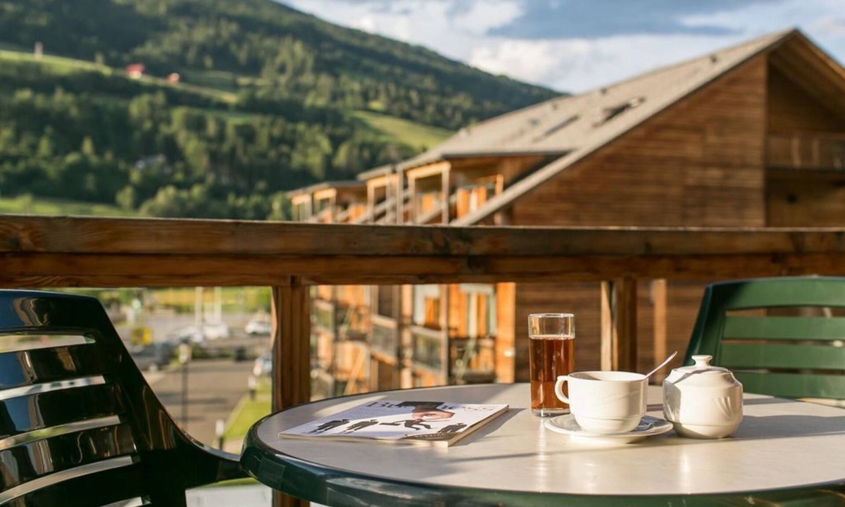 Sankt Lorenzen ob Murau House | Apartment for 2 persons, special price with breakfast - Club Hotel am Kreischberg