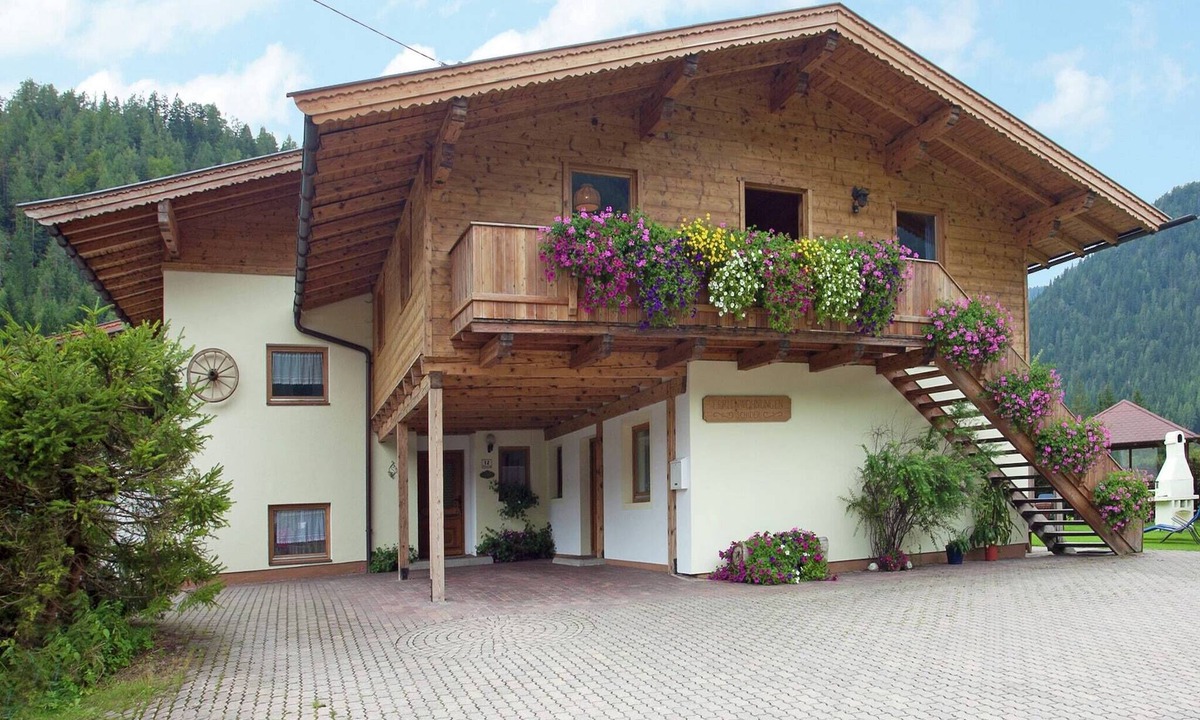 Waidring Apartment | Apartment in Waidring near PillerseeTal Ski Area