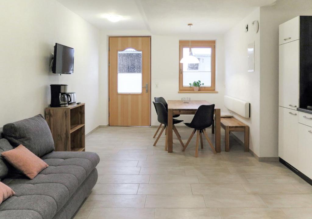 Emberg Apartment | Apartment Luxner-6 by Interhome