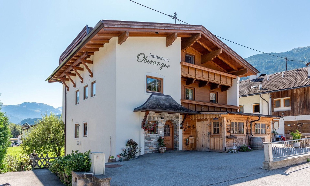 Kaltenbach Apartment | Apartment 'Oberanger' with Mountain View, Shared Garden and Wi-Fi