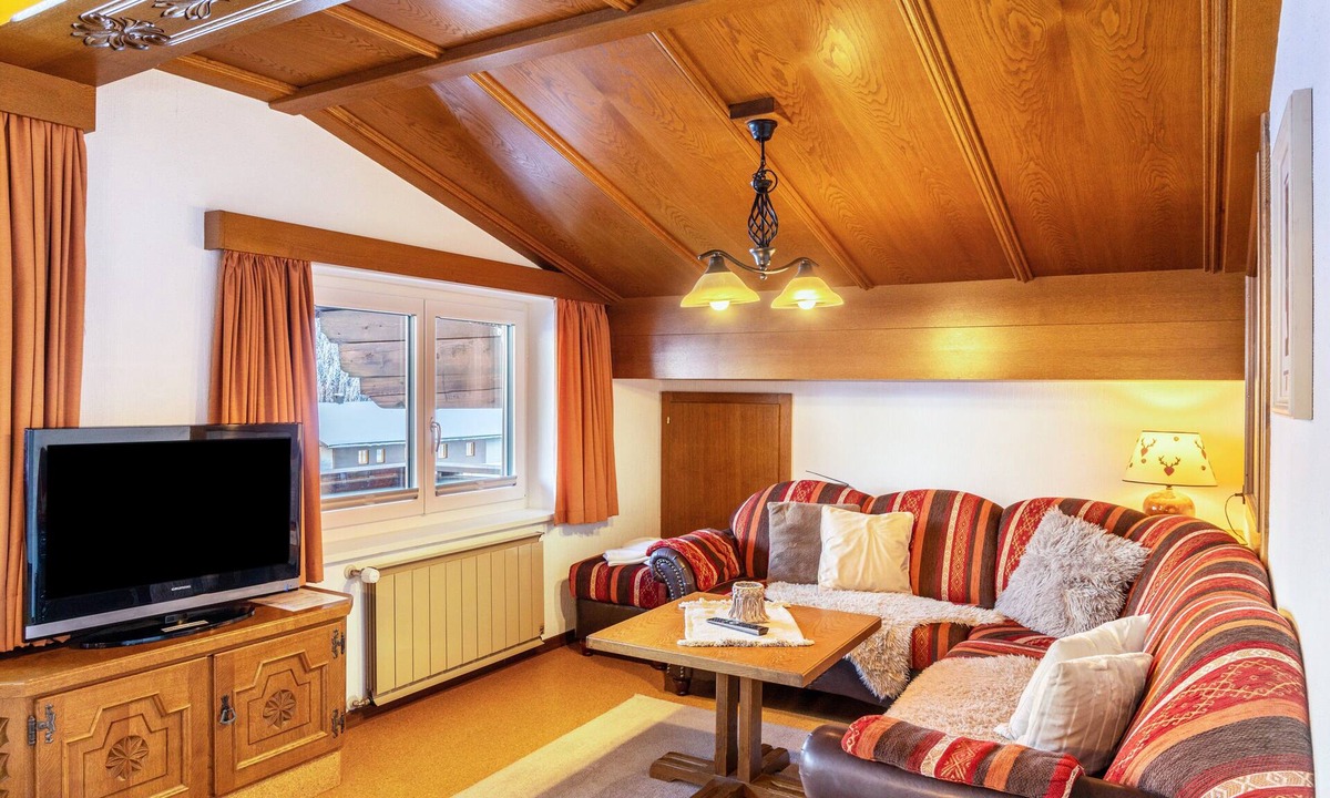 Nesselwaengle Apartment | Apartment 'Schneidspitze - 18' with Mountain View, Private Balcony and Wi-Fi