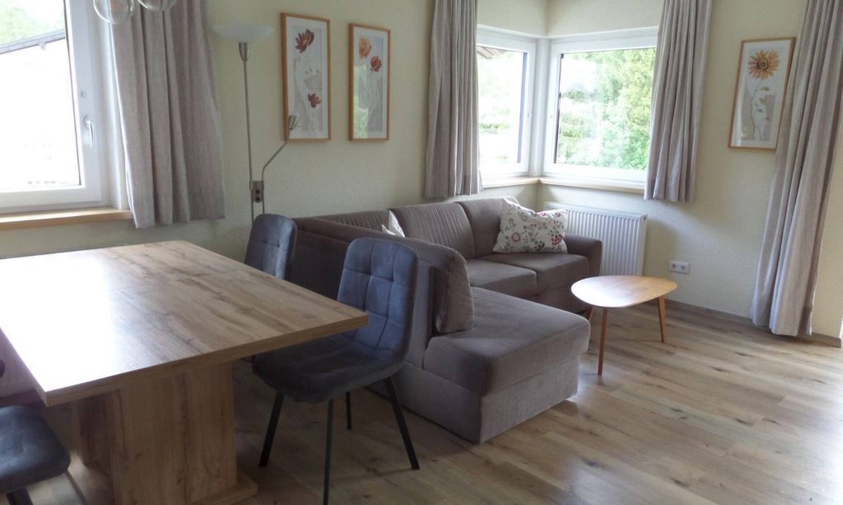 Pertisau Bed & Breakfast | Apartment size L - Haus Regenbogen