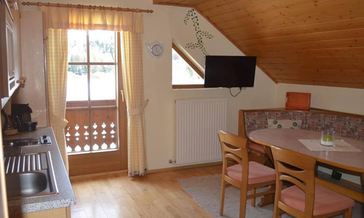 Sankt Michael im Lungau House | Apartment TOP 2 with 2 bedrooms & balcony - Brandstätter, Urbangut