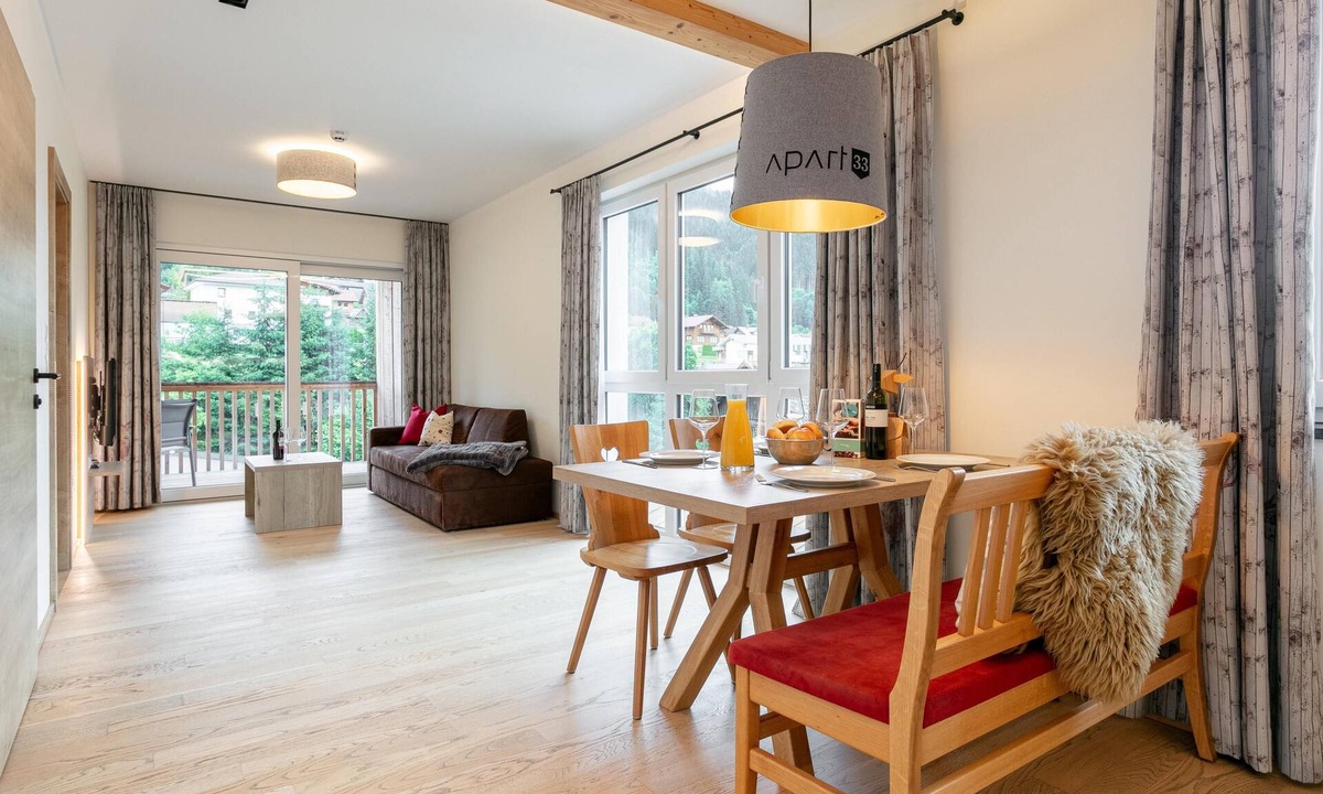 Haus im Ennstal Apartment | Apartment with a private sauna and a balcony