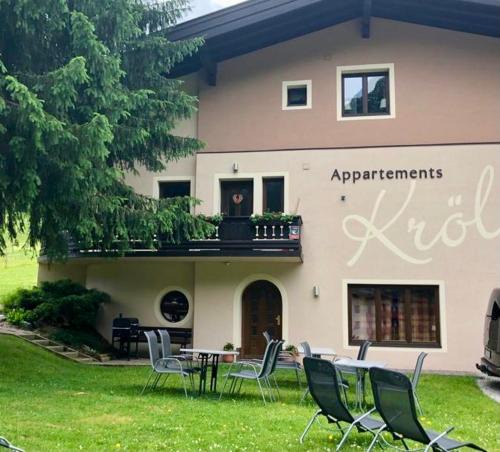 Saalbach Apartment | Appartements Kröll, Joker Card in summer included!