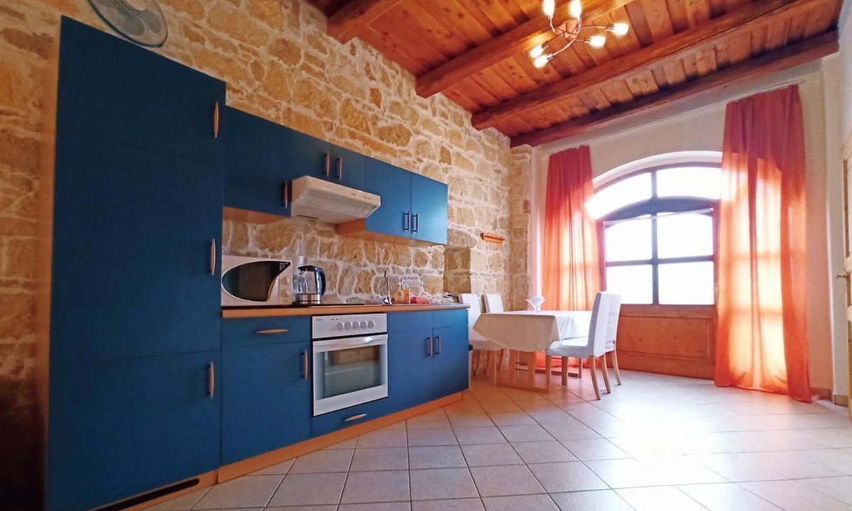 Rust Apartment | Appartment Nr. 3: 1 Schlafraum, Dusche, WC - Alte Mühle