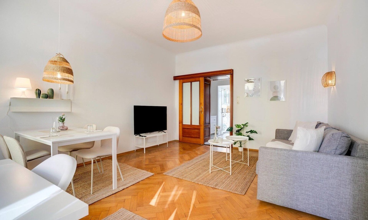 Jakomini Apartment | Arcadio Home - Urban Luxury Suite