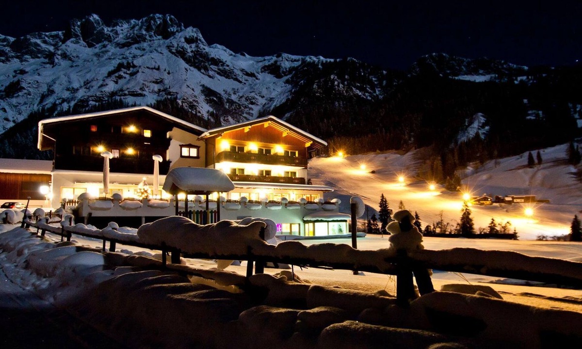 Sankt Martin am Tennengebirge Apartment | Holiday house, 4 bedrooms, kitchen, 2 bathrooms, garden - Alpengasthof Lämmerhof