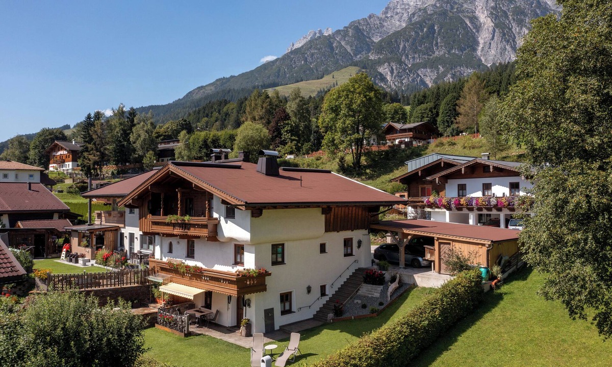 Rain Apartment | Barbara-Leogang Vacation Rental (2–4 people) Skiing, Biking & Hiking: 2 bedrooms, 2 double beds, 2 bathrooms
