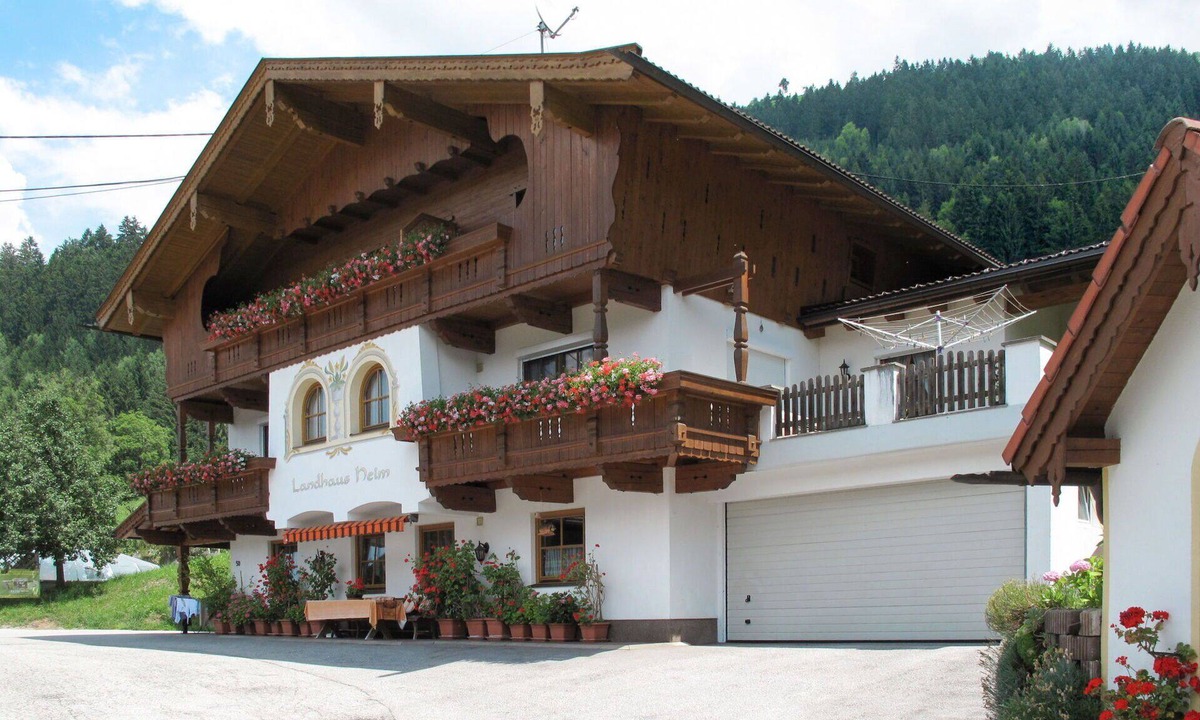 Rohrberg Apartment | Beautiful apartment for 4 people with WIFI, TV and balcony