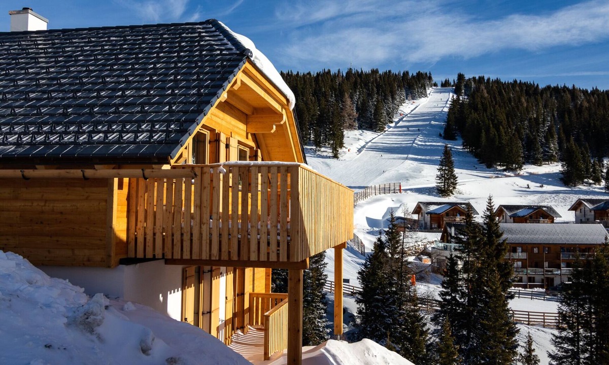 Oberwolz Ski Chalet | Brand New Luxurious Chalet - up to 10 guests