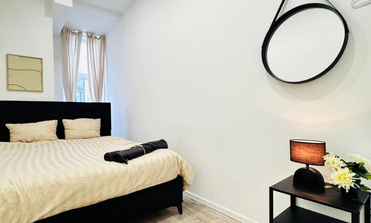 Wahring Apartment | Bright Private Room Central Vienna Shared Apt.