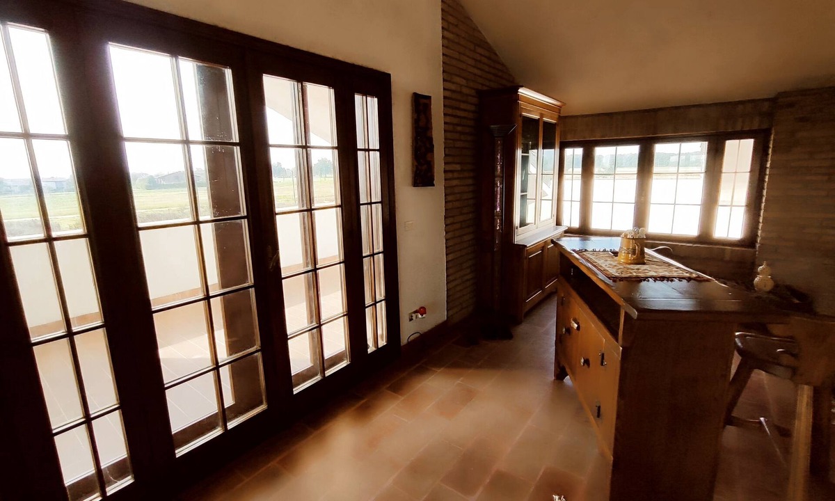 Reggio nell'Emilia Apartment | Caputmundi