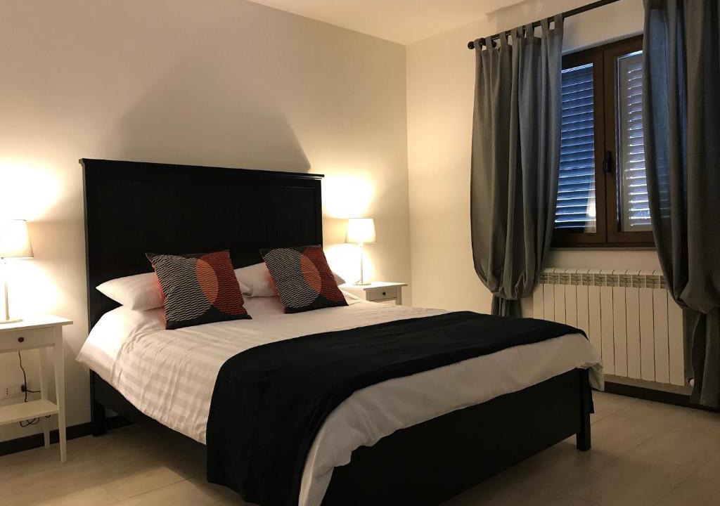 Camporgiano Villa | Casa Elena