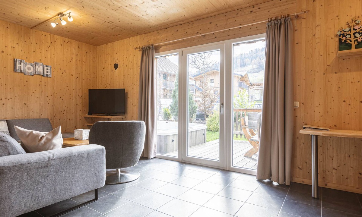 Sankt Lorenzen ob Murau Ski Chalet | Chalet # 2a with 4 Bedrooms, IR sauna & Whirlpool
