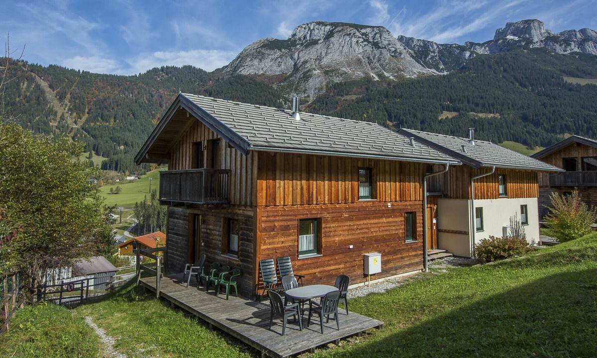 Annaberg im Lammertal Ski Chalet | Chalet # 05 with 3 BR for up to 8 people