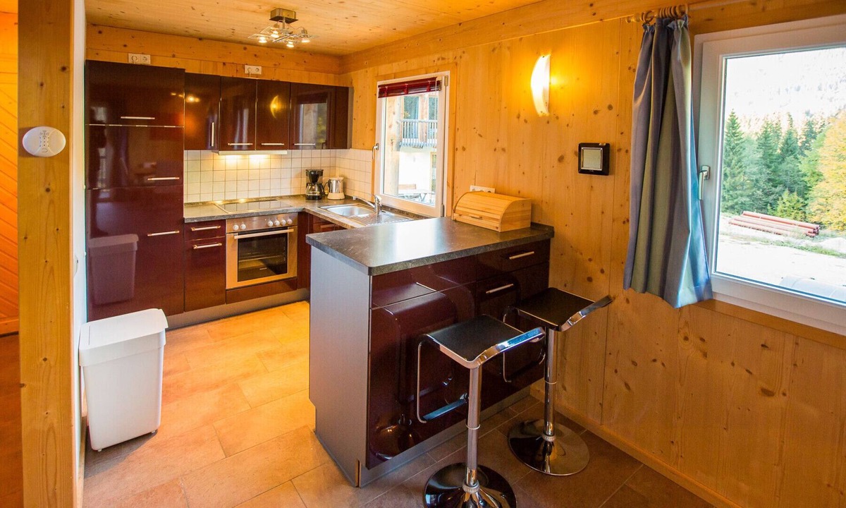 Annaberg im Lammertal Ski Chalet | Chalet # 93 with 3 BR for 6 to 8 people
