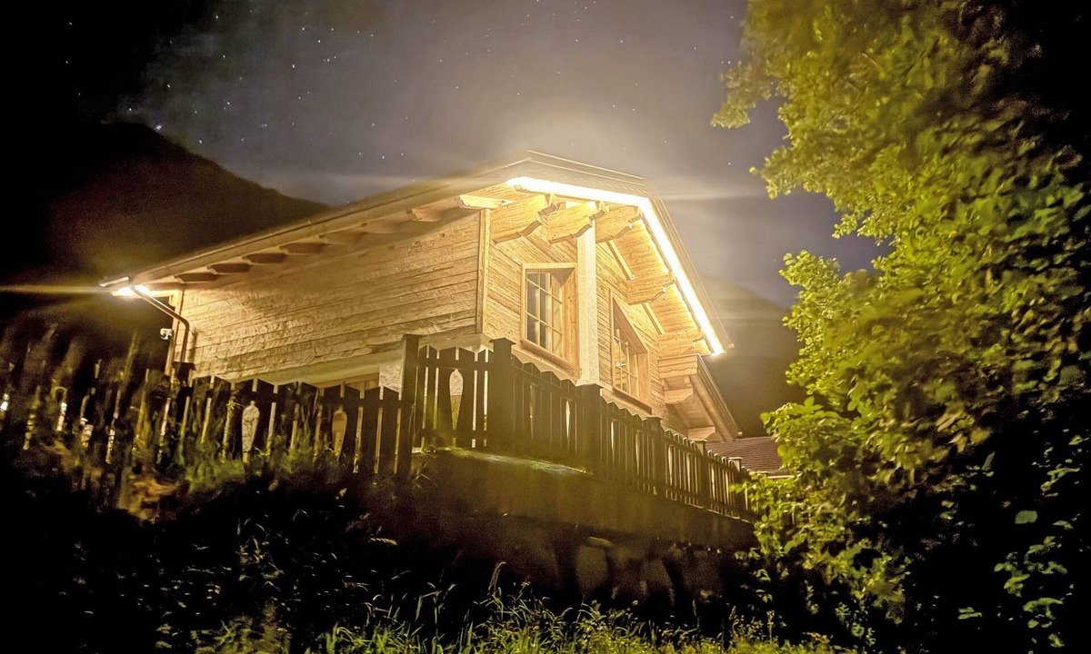 Flattach House | Chalet Auszeit by Interhome
