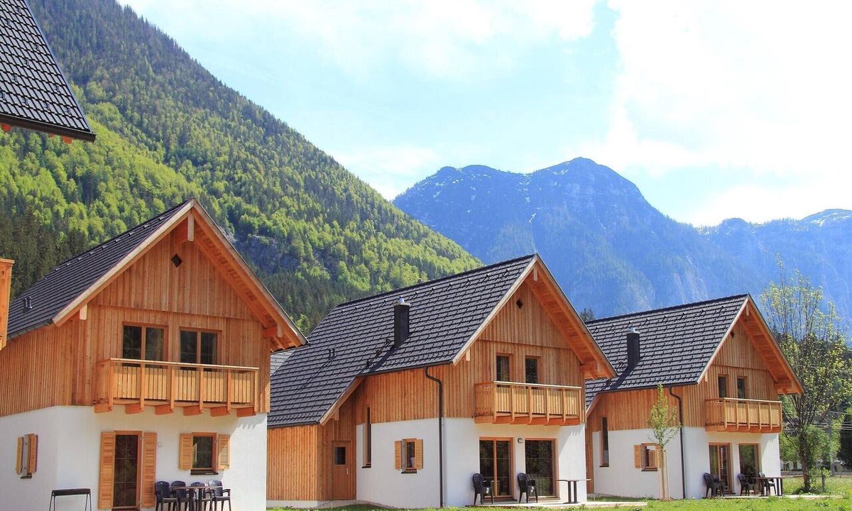 Obertraun Ski Chalet | Chalet in Obertraun by Hallstättersee