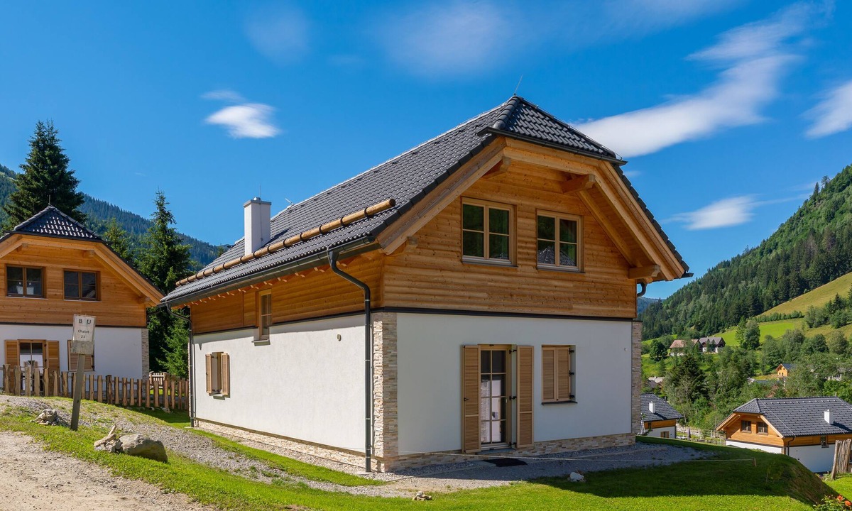 Donnersbachwald Ski Chalet | Chalet with Finnish sauna and hot tub near the ski lift