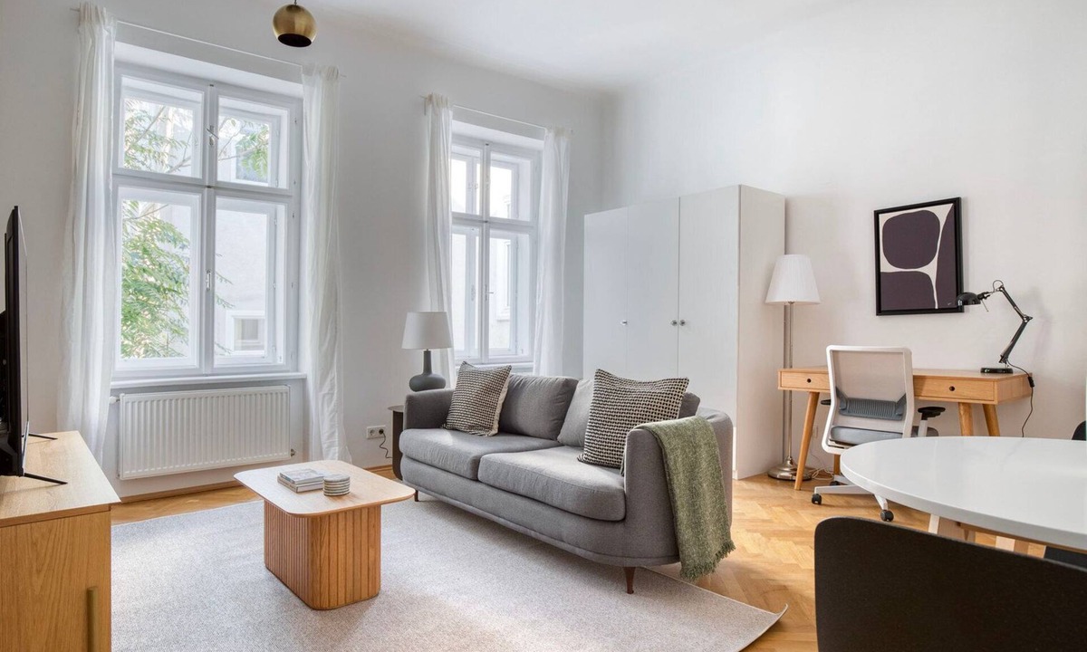Weißgerber Apartment | Clean Landstraße 1BR w/Elevator, nr Restaurants, by Blueground