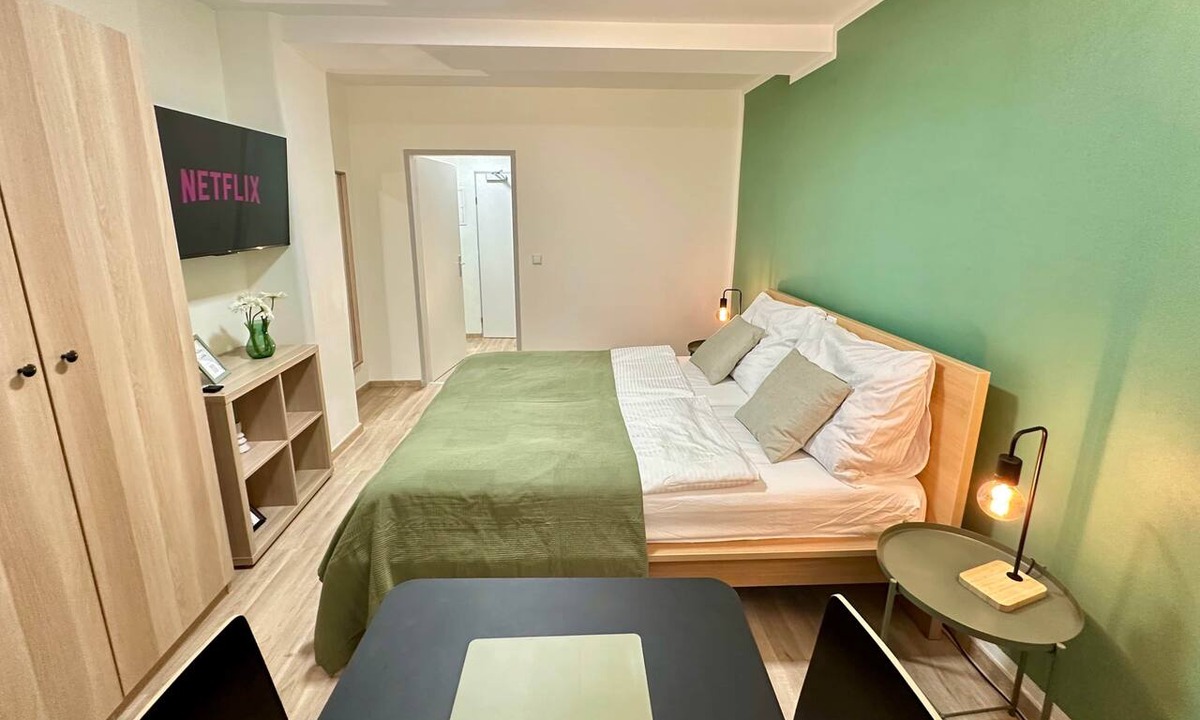Lend Apartment | Compact Apartment on Lendplatz | Self-Check-In