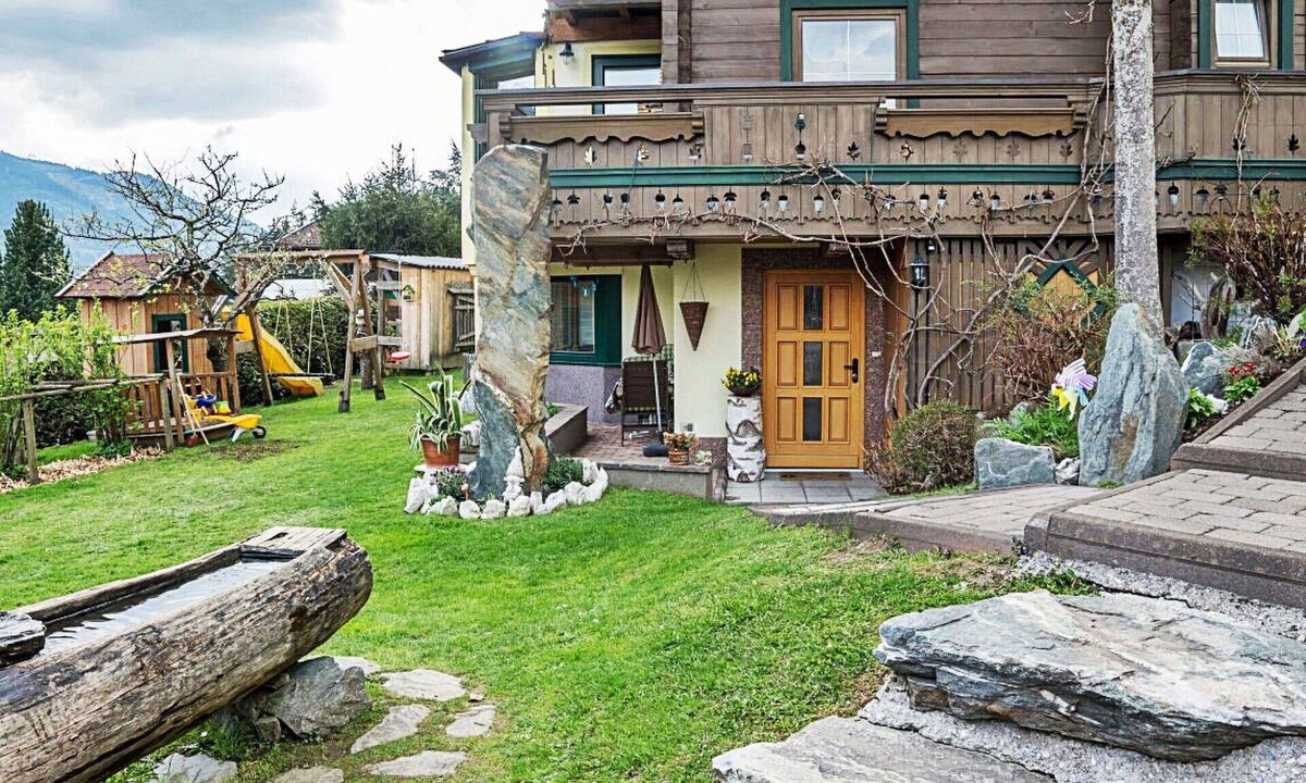 Mittersill Apartment | Cosy apartment for 4 people with WIFI, TV and terrace