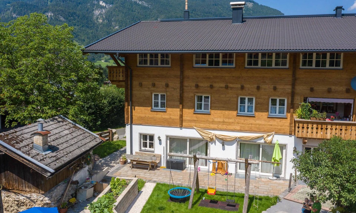 Lofer Apartment | Cosy vacation home with lift, near ski lift
