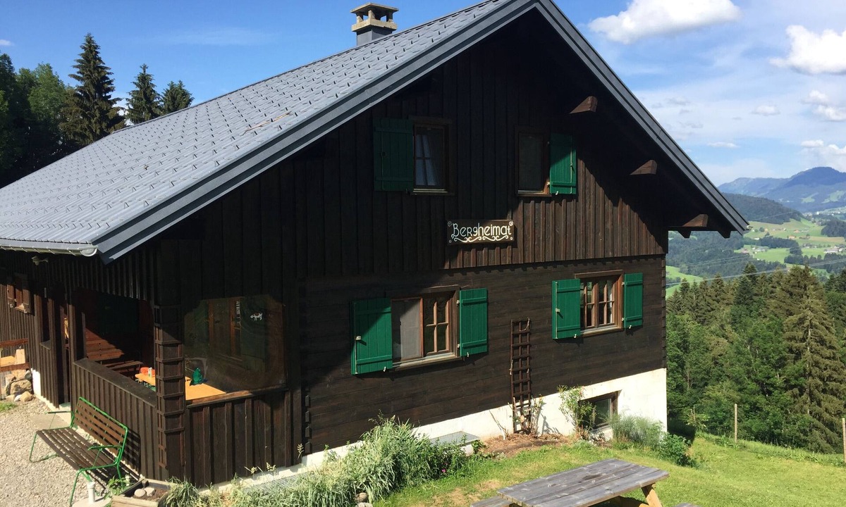 Alberschwende House | Cottage in a quiet location