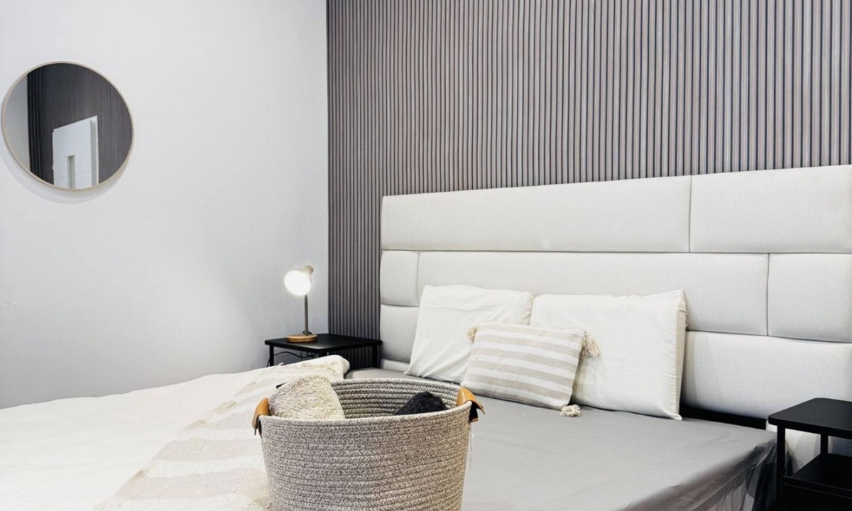 Brigittenau Apartment | Cozy 1BR Apartment | Just 12 min to Praterstern
