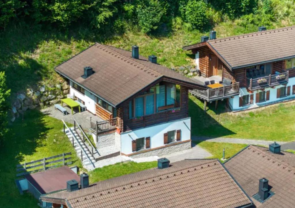 Wald im Pinzgau House | Detached Alpine Chalet with Sauna