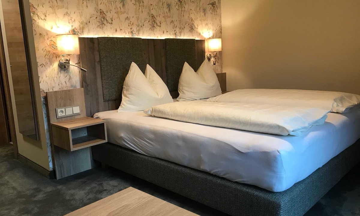 Strobl Apartment | Doppelzimmer NEU - Hotel Gasthof Wiesenhof