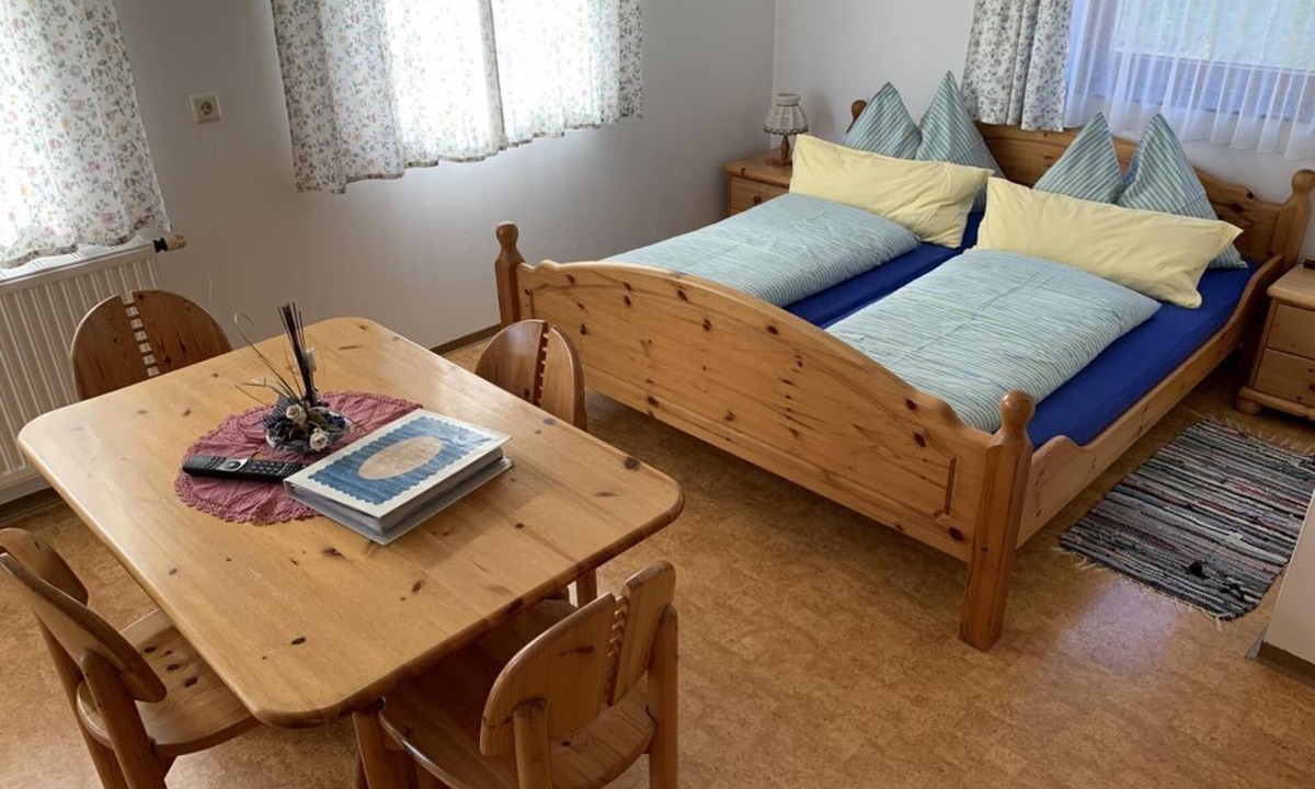 Bodendorf House | Double room, shower, WC, balcony, kitchenette - Otto und Doris Trieb vlg. Lower