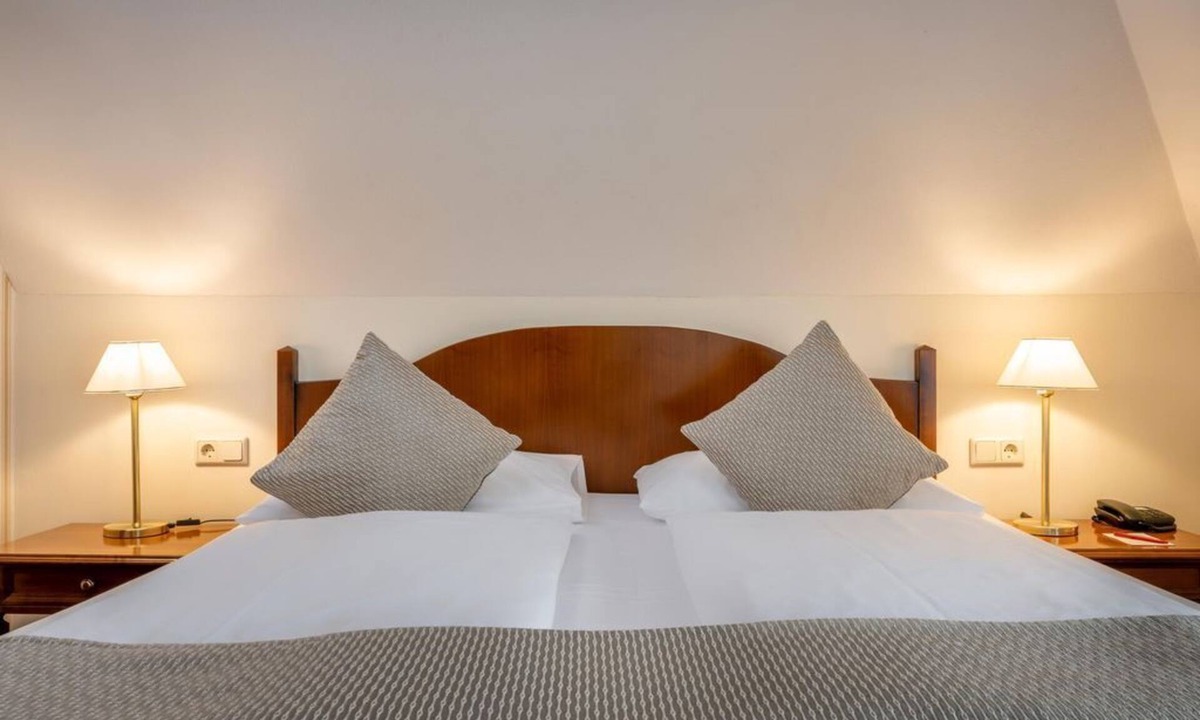 City Centre Salzburg House | Double room - non-refundable rate - IMLAUER Palais Mirabell
