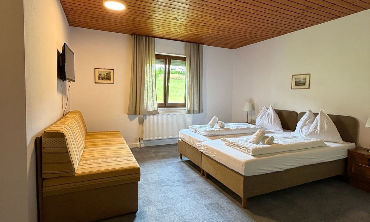 Mondsee House | Double Room Without a Balcony 2 - Landhaus Meingast
