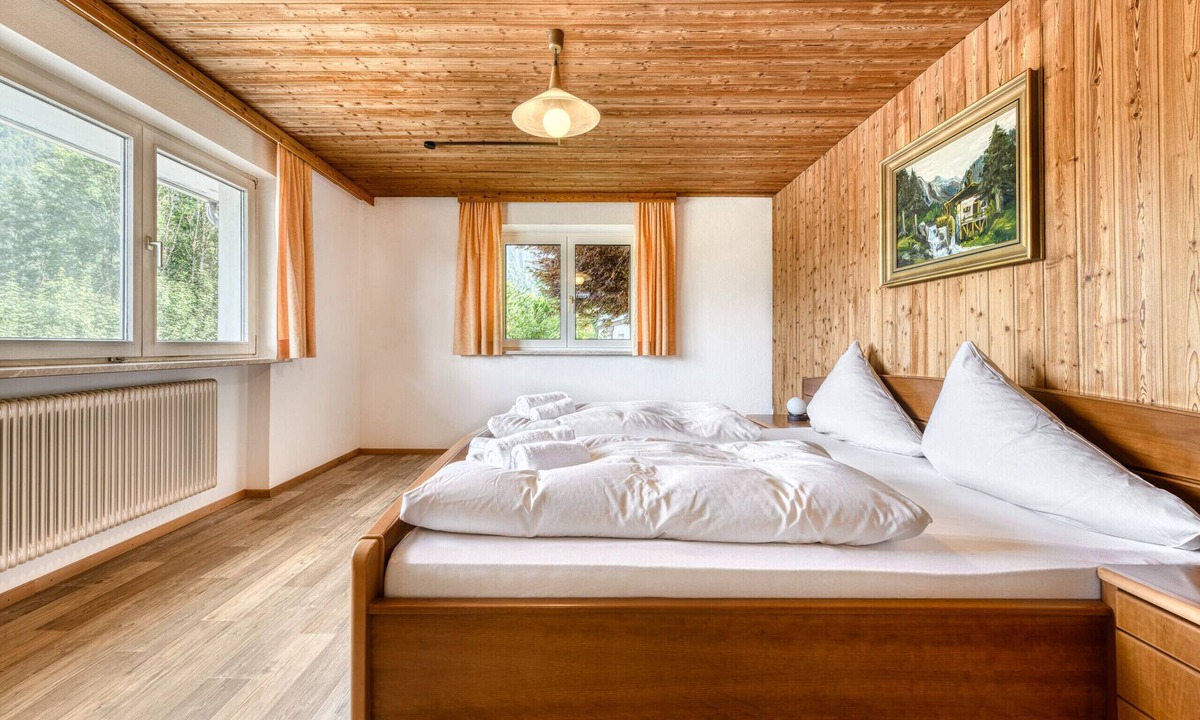 Buerserberg Apartment | Familienferienwohnung Bürserberg Dorf