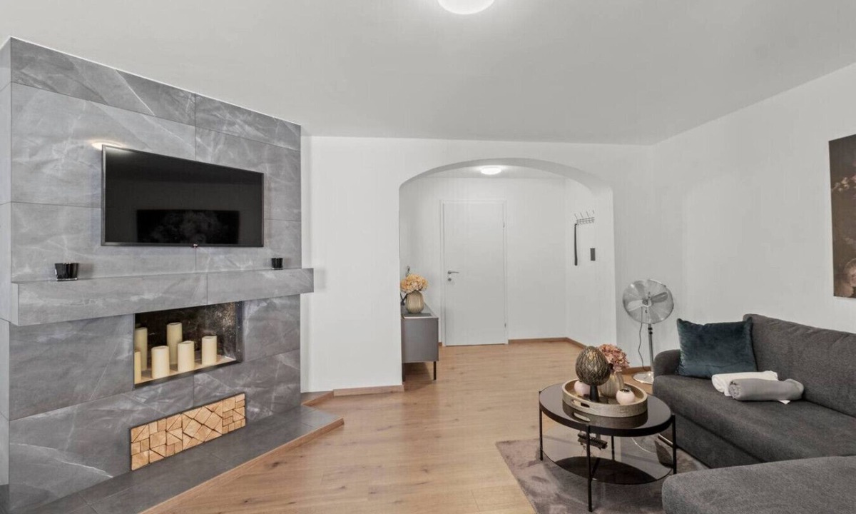 Bruck an der Mur Apartment | FarawayHomes Studio Bruck #3
