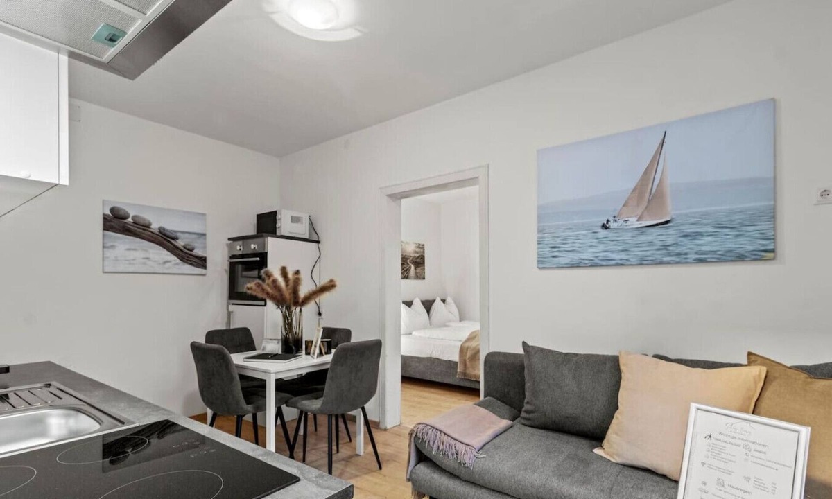 Muerzzuschlag Apartment | FarawayHomes Studio Mürzzuschlag #4