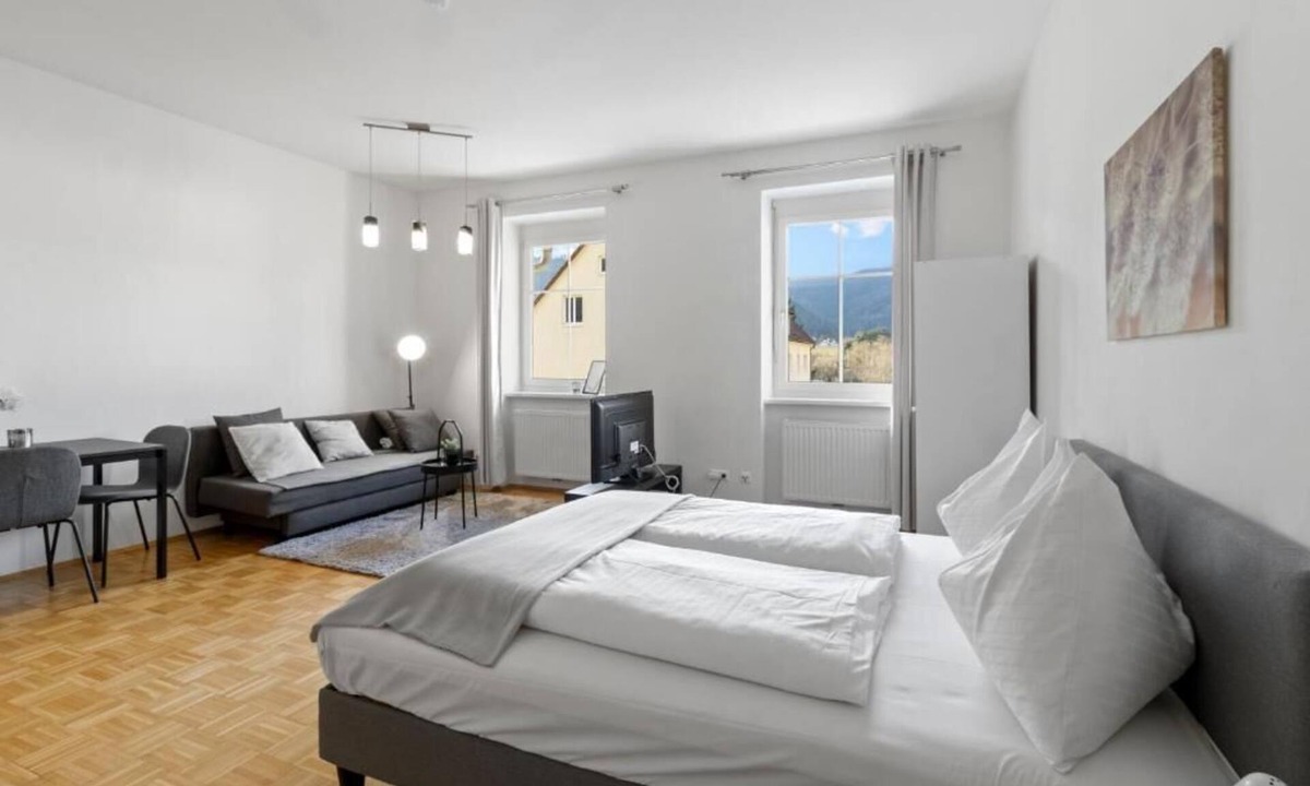 Krieglach Apartment | FarawayHomes Studio Krieglach 14