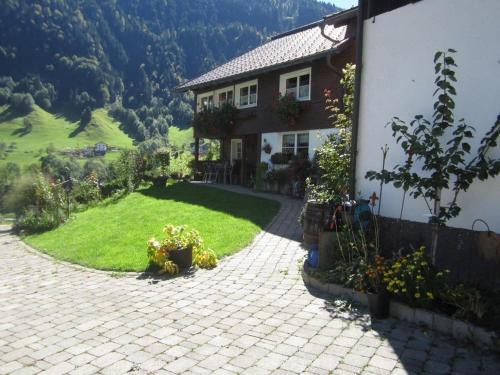 Blons House | Ferienwohnung Helma