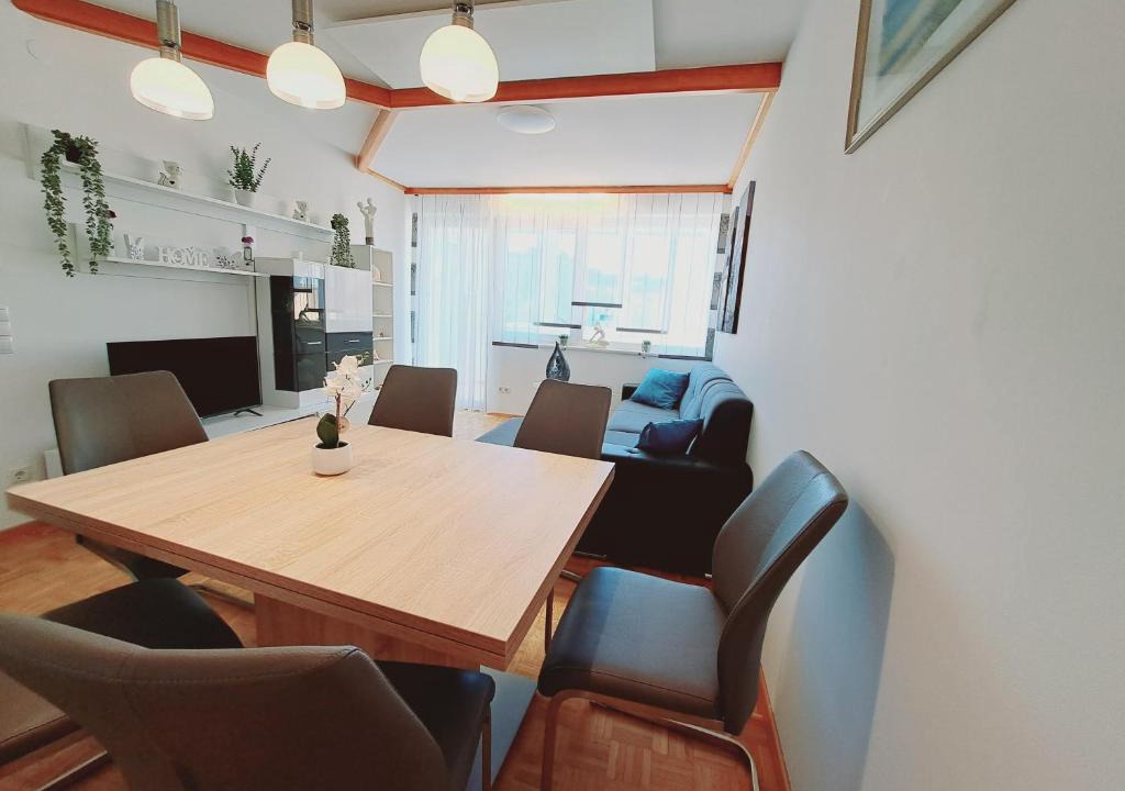 Judenburg Apartment | Ferienwohnung nähe Redbull Ring