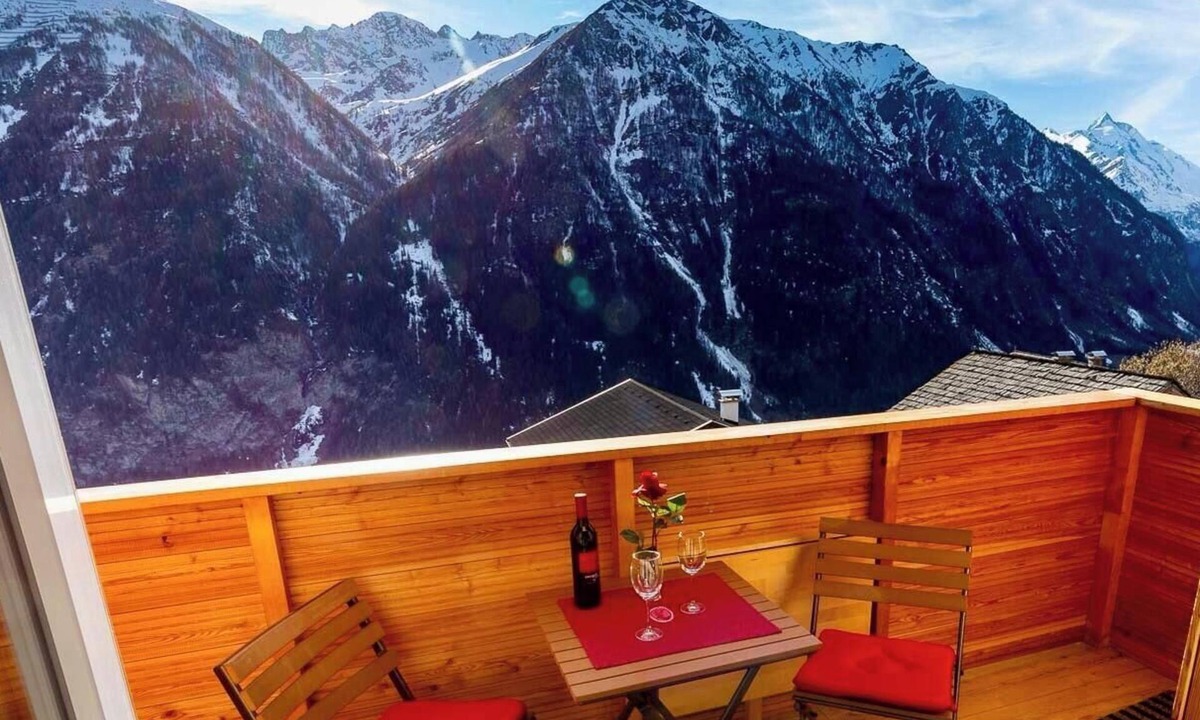 Rojach Ski Chalet | Ferienwohnung Smaragd in Herrlich, Sonniger Höhenlage mit Großglocknerblick